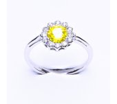 Zlatý prsten, bílé zlato, žlutý zirkon, čiré zirkony, T 1495