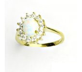 Zlatý prsten, žluté zlato,Kate, syntetický bílý opál, čiré zirkony, T 1507
