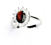 Zlatý prsten, bílé zlato, Kate, přírodní granát, čiré zirkony, T 1507  