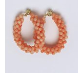 Zlaté náušnice na puzetu, kruhy, přírodní korál růžový 