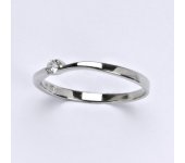 Zlatý prsten s briliantem (diamantem), bílé zlato 14 kt, váha 1,38 g  VR 316