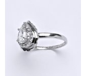 Prsten z bílého zlata 14 karátů, syntetický zirkon, váha 3,19 g, vel.57 