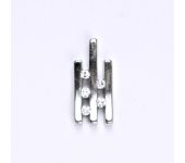 Přívěsek z bílého zlata 14 ct, syntetický zirkon, váha 1,35 g 