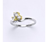 Prsten kombinace bílé a žluté zlato 14 karátů, syntetický zirkon, váha 3,17 g, vel.55,5   