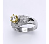 Prsten kombinace bílé a žluté zlato 14 karátů, syntetický zirkon, váha 4,72 g, vel.53   