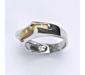 Prsten kombinace bílé a žluté zlato 14 karátů, syntetický zirkon, váha 4,50 g, vel.55
