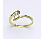 Prsten ze žlutého zlata 14 karátů, syntetický zirkon, váha 2,45 g, vel.54