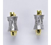 Zlaté náušnice, kombinace bílé a žluté zlato, syntetický zirkon, zapínání na patent, váha 4,79 g 